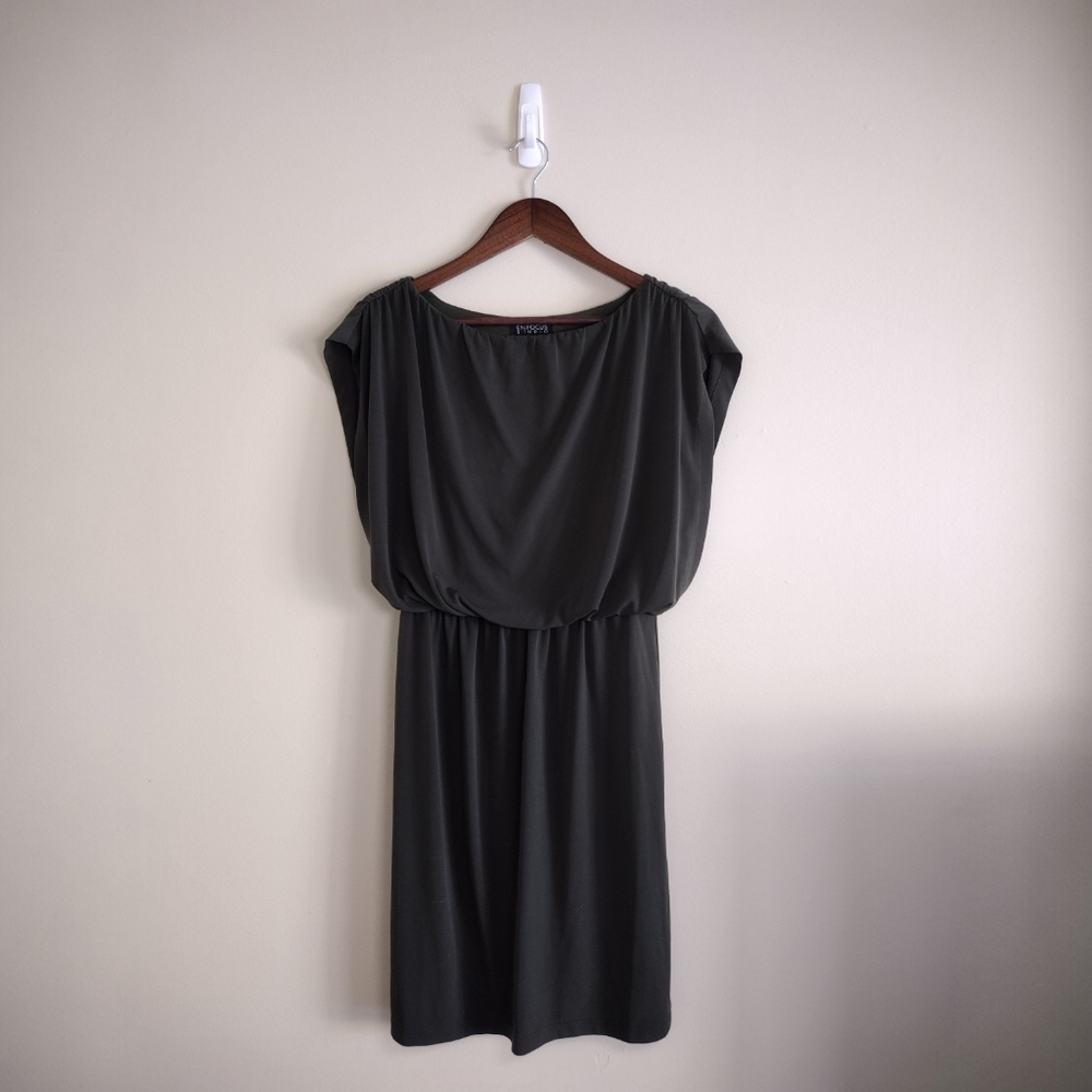 🌿 Enfocus Studio Olive Green Size 4 Small Women's Midi Dress